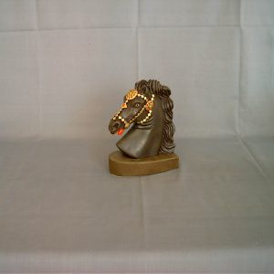 Cheval avec bride 2