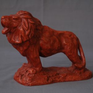 Lion rugissant